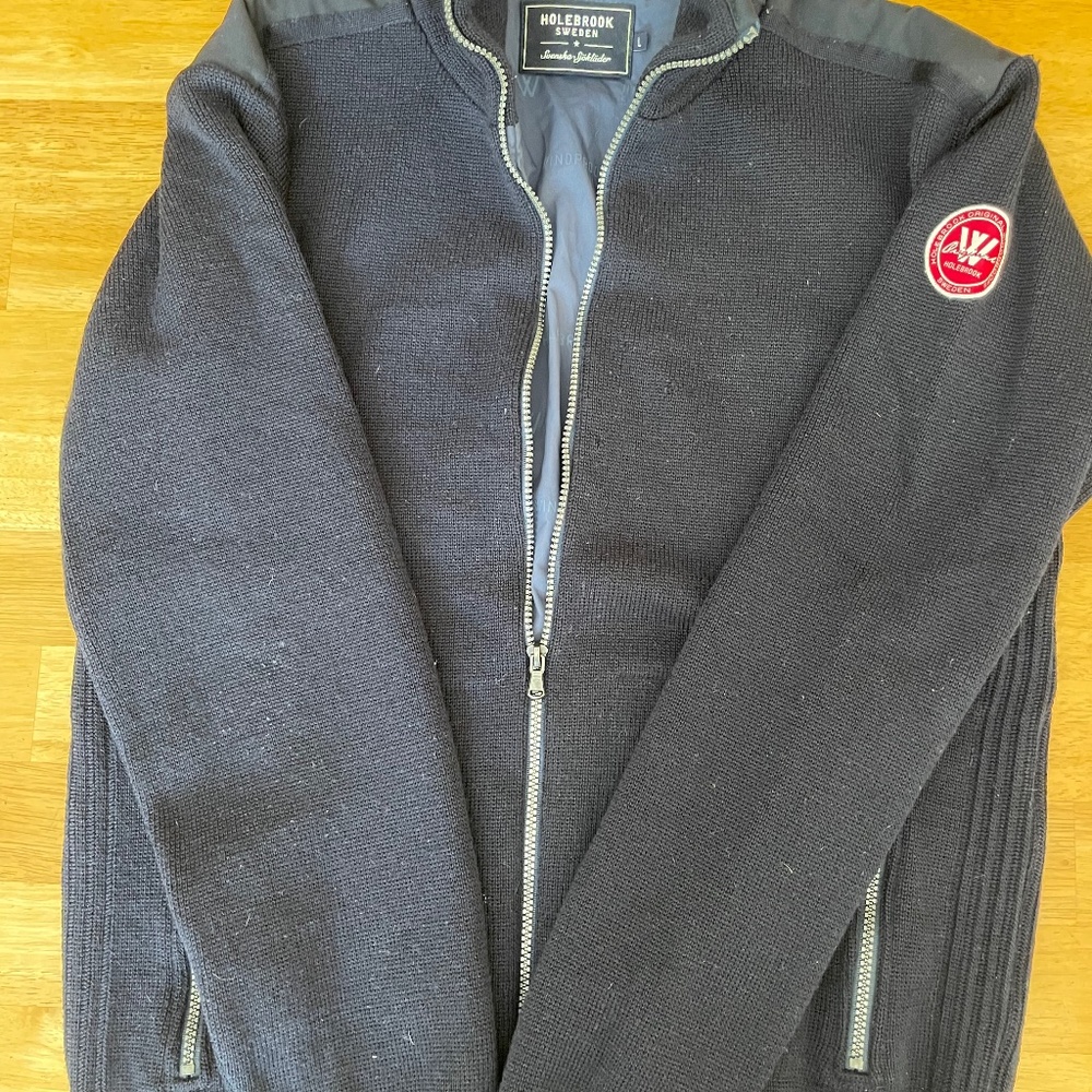 Holebrook windproof sweater